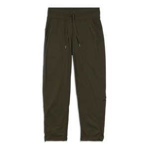 Lululemon Dance Studio Crop